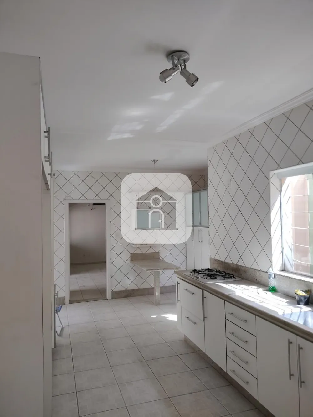 Alugar Casa / Padr&atilde;o em Uberl&acirc;ndia R$ 4.000,00 - Foto 16