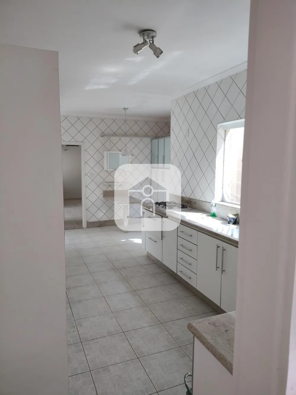 Alugar Casa / Padr&atilde;o em Uberl&acirc;ndia R$ 4.000,00 - Foto 18