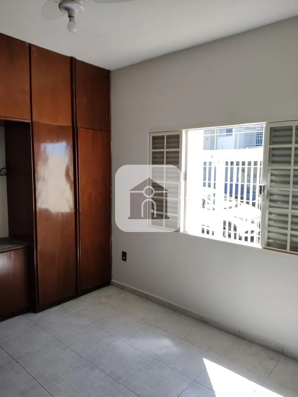 Alugar Casa / Padr&atilde;o em Uberl&acirc;ndia R$ 4.000,00 - Foto 25