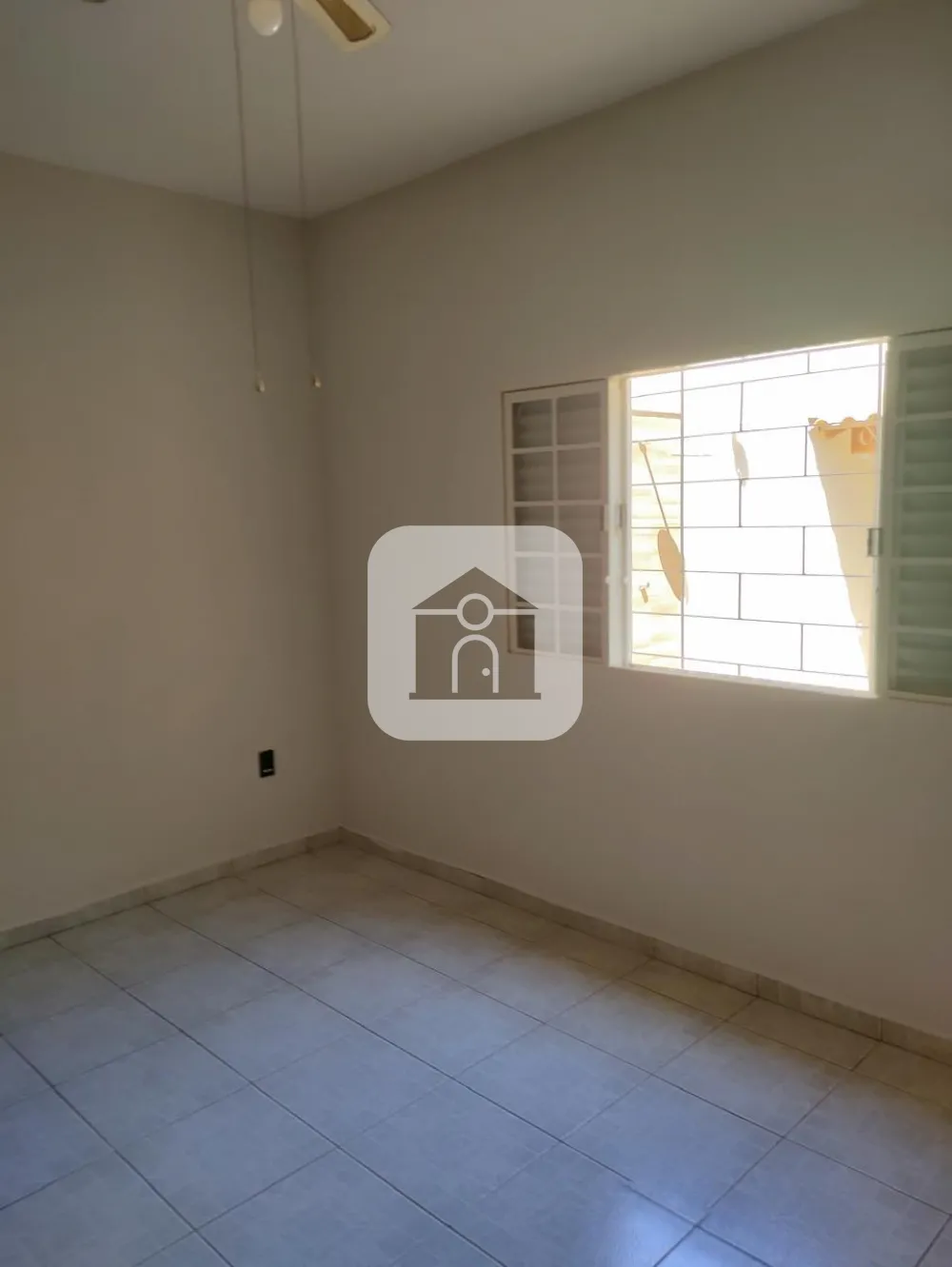 Alugar Casa / Padr&atilde;o em Uberl&acirc;ndia R$ 4.000,00 - Foto 31