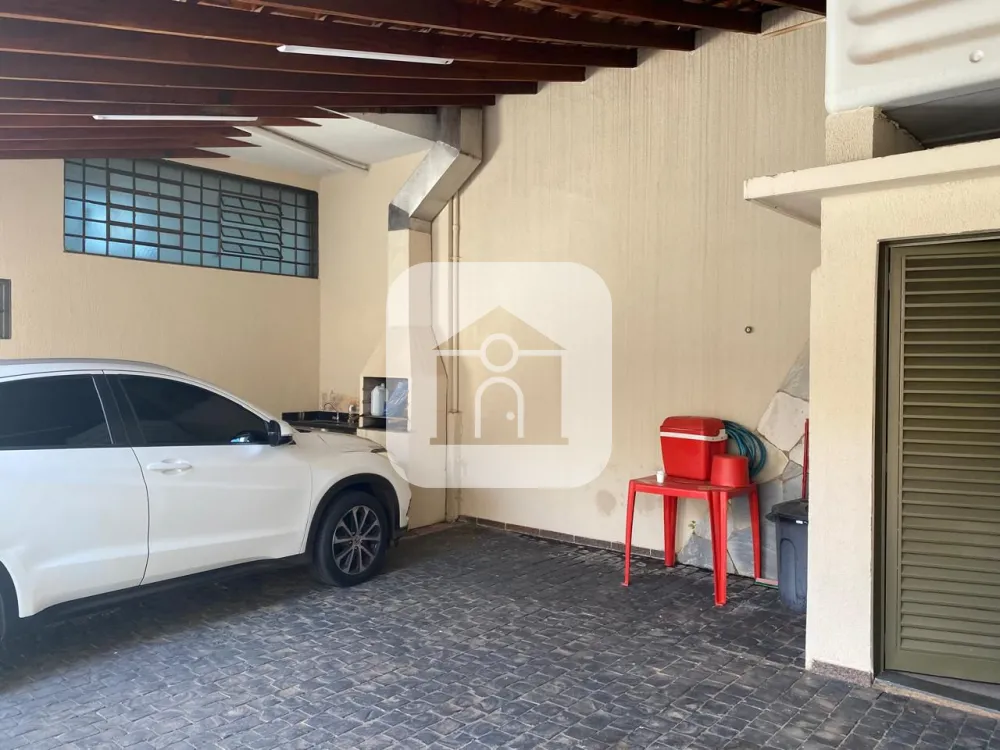 Alugar Apartamento / Sobrado em Uberl&acirc;ndia R$ 2.700,00 - Foto 6