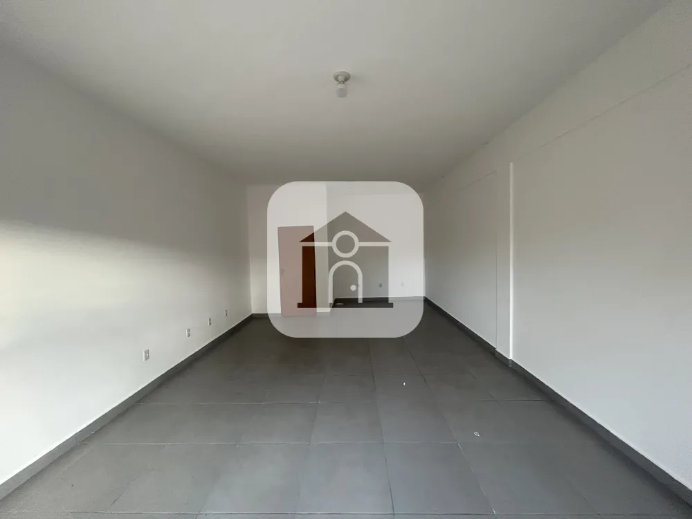 Alugar Comercial / C&ocirc;modo em Uberl&acirc;ndia R$ 1.500,00 - Foto 2