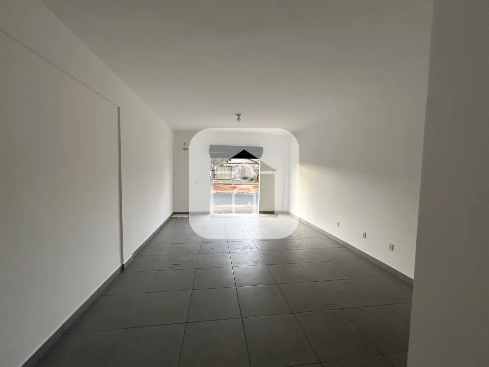 Alugar Comercial / C&ocirc;modo em Uberl&acirc;ndia R$ 1.500,00 - Foto 3