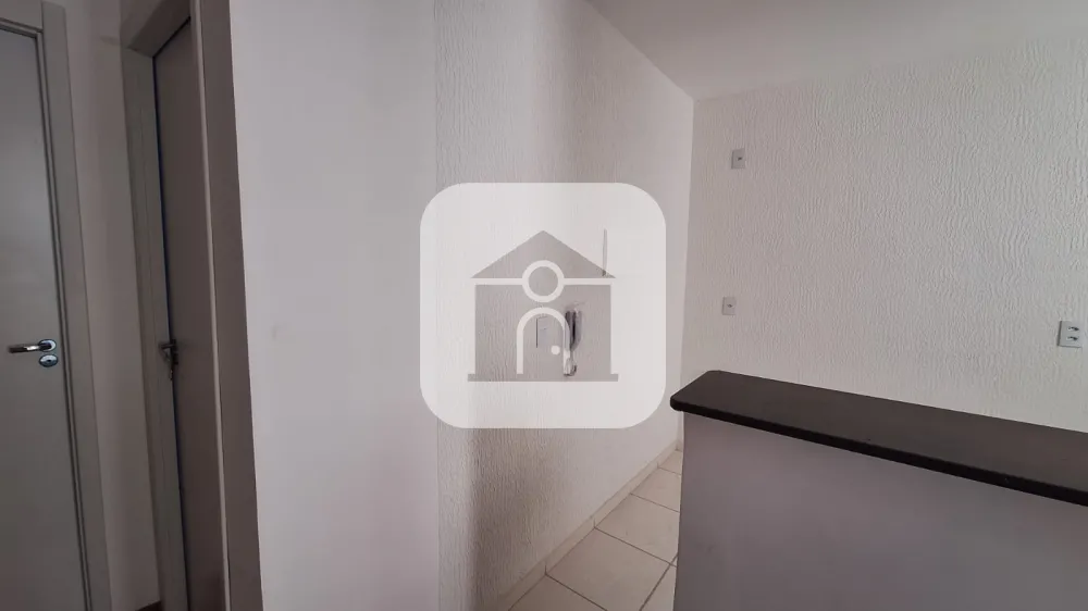 Alugar Apartamento / Padr&atilde;o em Uberl&acirc;ndia R$ 1.200,00 - Foto 7