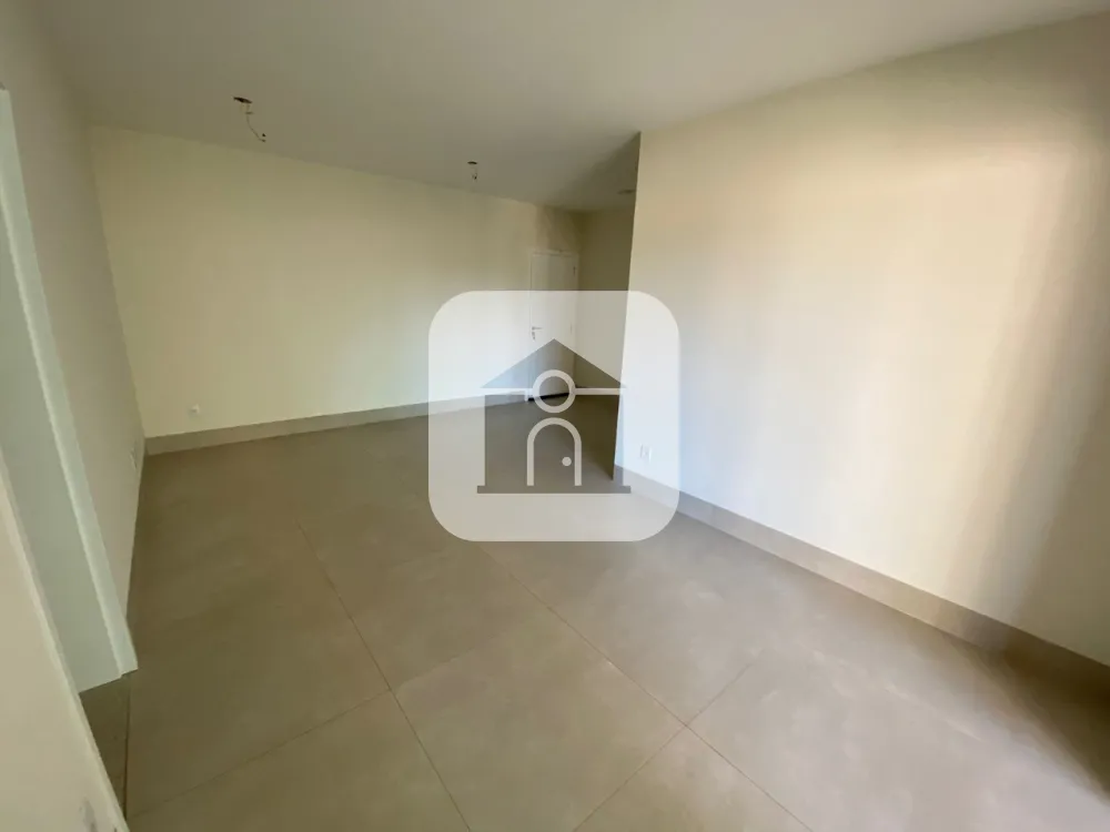 Comprar Apartamento / Padr&atilde;o em Uberl&acirc;ndia R$ 975.000,00 - Foto 3