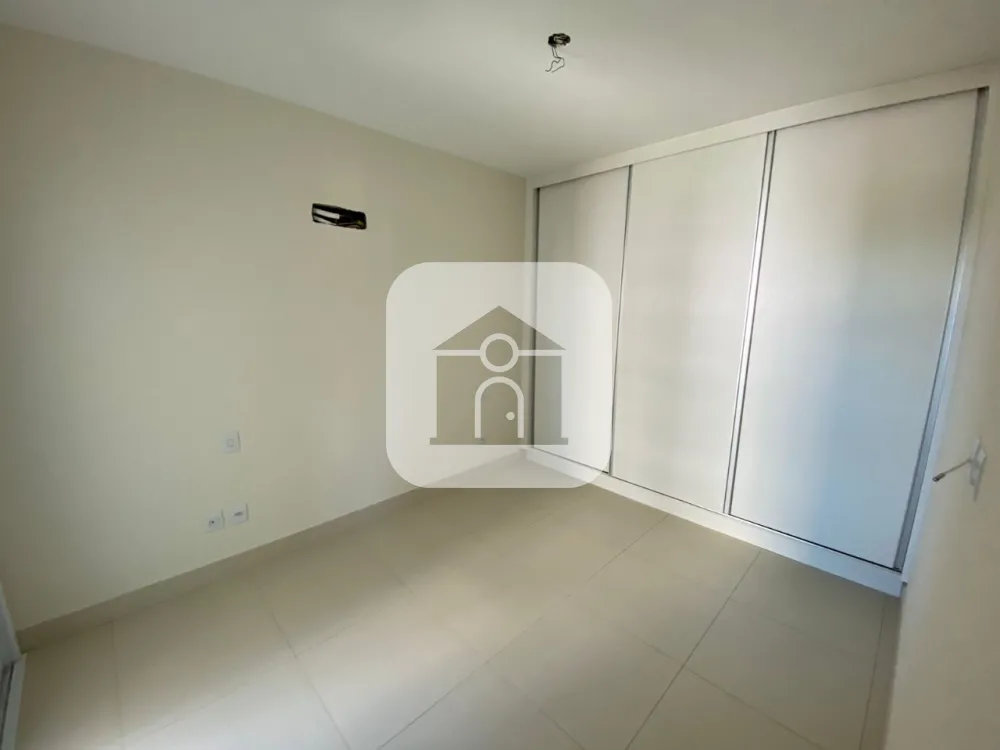 Comprar Apartamento / Padr&atilde;o em Uberl&acirc;ndia R$ 975.000,00 - Foto 8