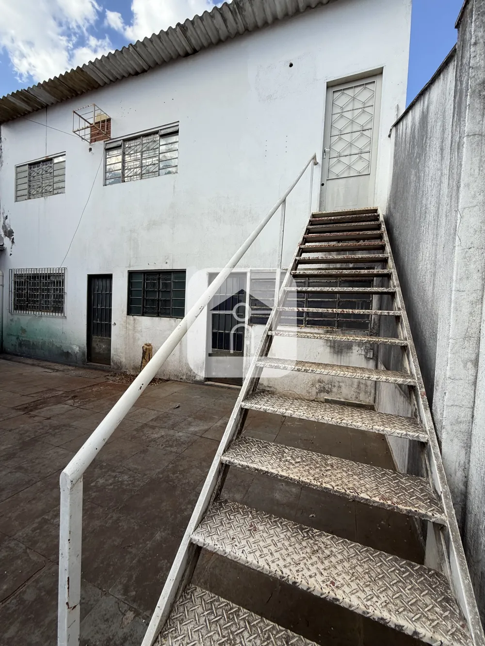 Alugar Comercial / Loja em Uberl&acirc;ndia R$ 3.500,00 - Foto 10