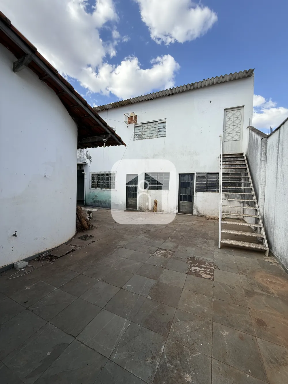 Alugar Comercial / Loja em Uberl&acirc;ndia R$ 3.500,00 - Foto 12