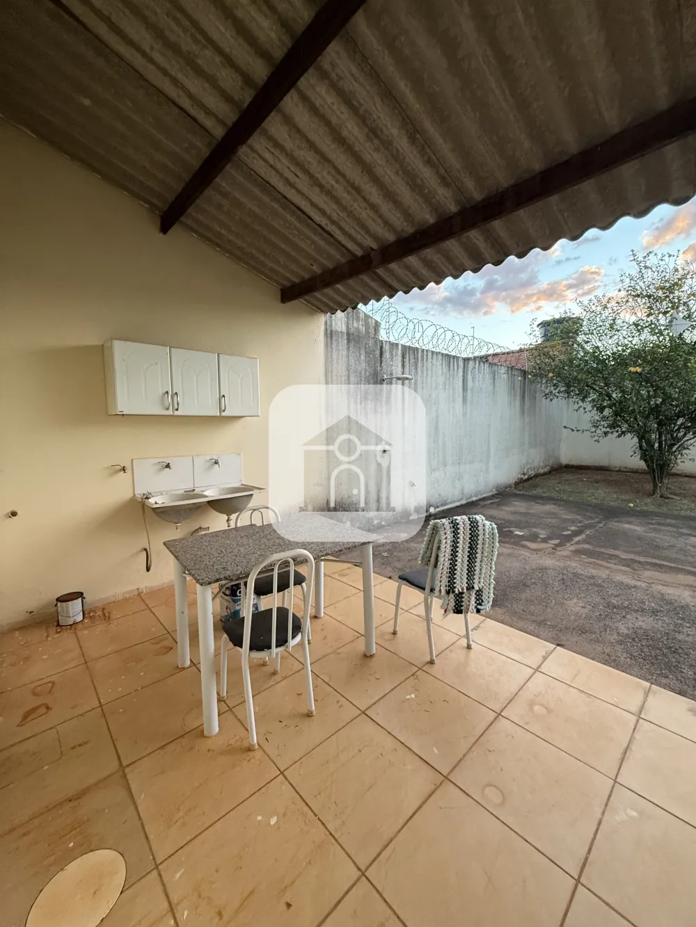 Alugar Casa / Padr&atilde;o em Uberl&acirc;ndia R$ 1.600,00 - Foto 8