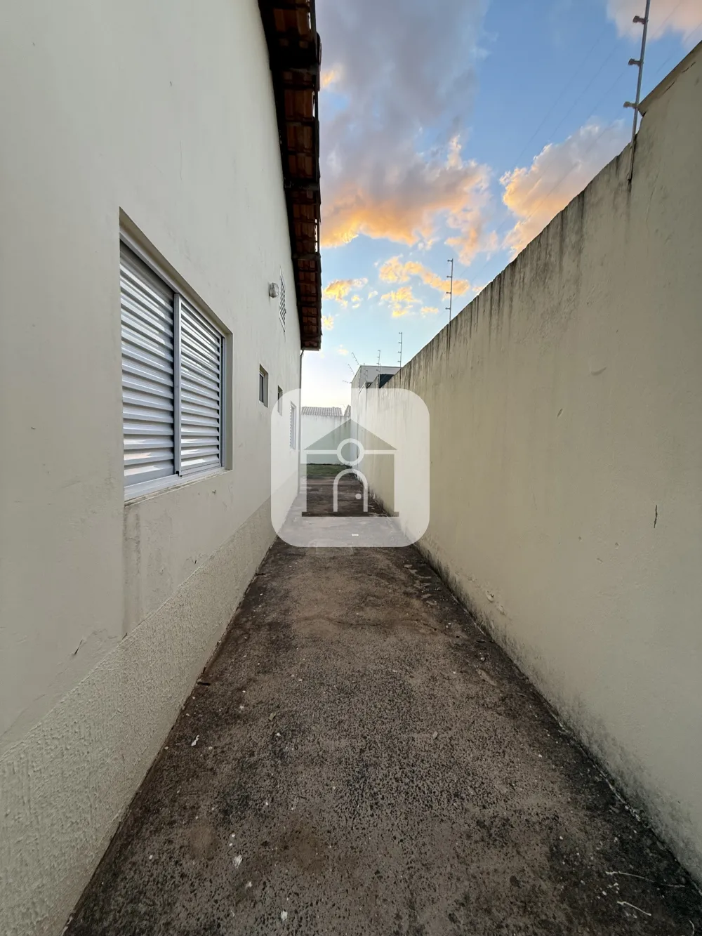 Alugar Casa / Padr&atilde;o em Uberl&acirc;ndia R$ 1.600,00 - Foto 10