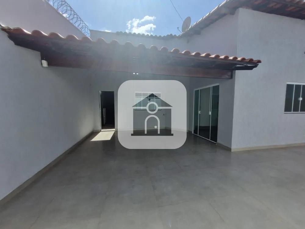 Comprar Casa / Padr&atilde;o em Uberl&acirc;ndia R$ 530.000,00 - Foto 1