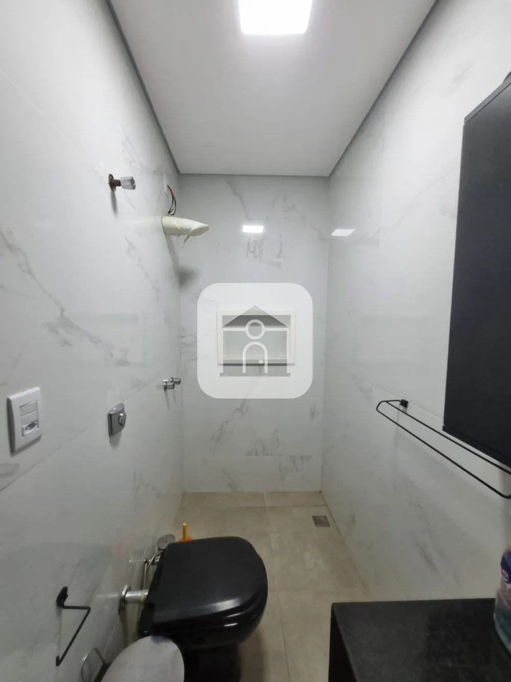 Comprar Casa / Padr&atilde;o em Uberl&acirc;ndia R$ 530.000,00 - Foto 11