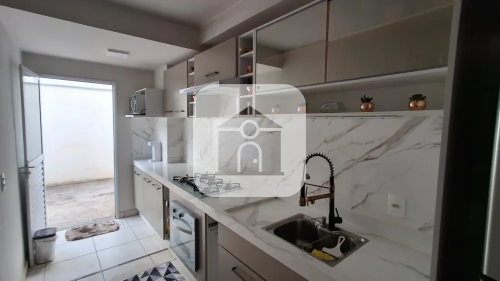 Comprar Apartamento / Padr&atilde;o em Uberl&acirc;ndia R$ 284.000,00 - Foto 11