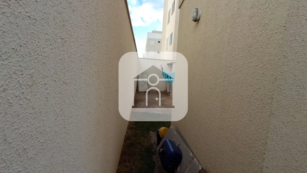 Comprar Apartamento / Padr&atilde;o em Uberl&acirc;ndia R$ 284.000,00 - Foto 16