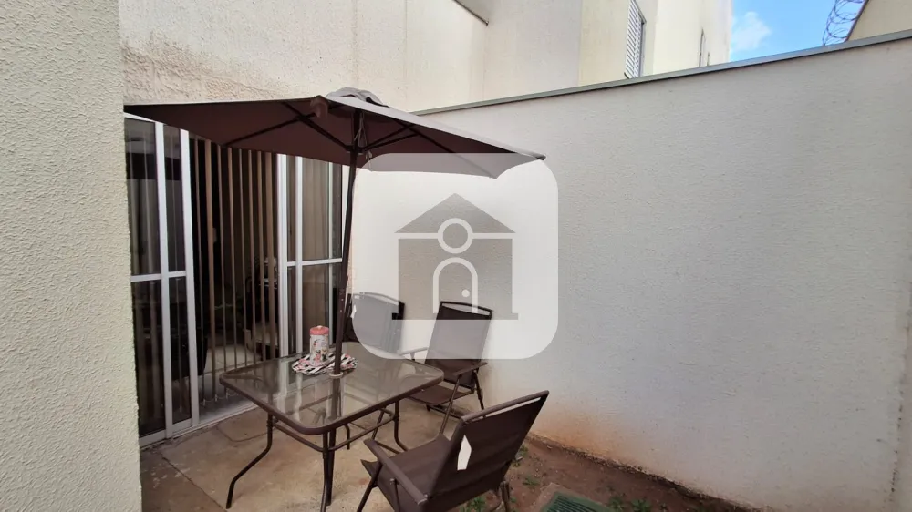 Comprar Apartamento / Padr&atilde;o em Uberl&acirc;ndia R$ 284.000,00 - Foto 4