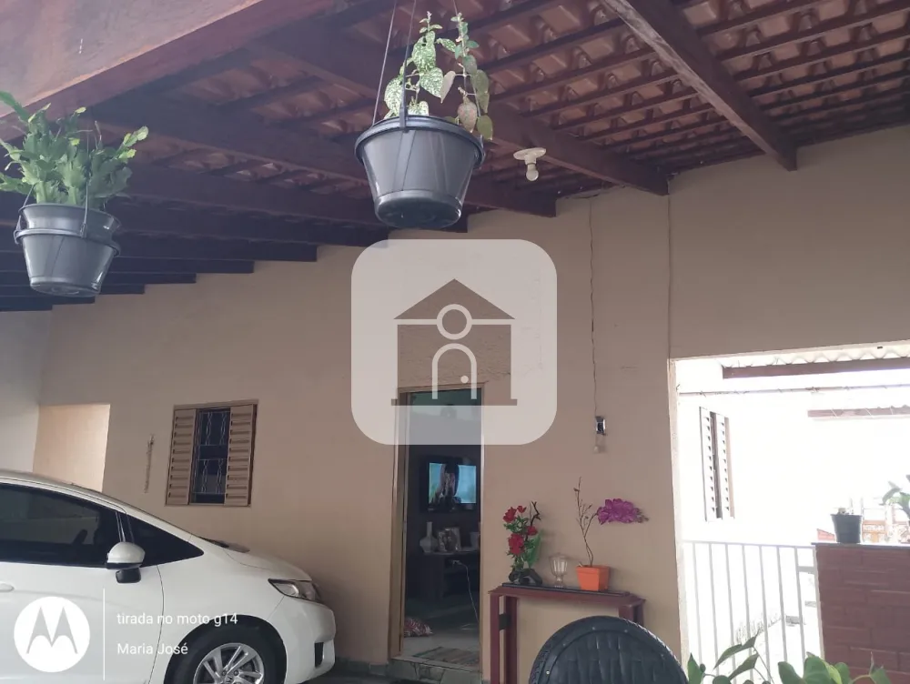 Comprar Casa / Padr&atilde;o em Uberl&acirc;ndia R$ 390.000,00 - Foto 1