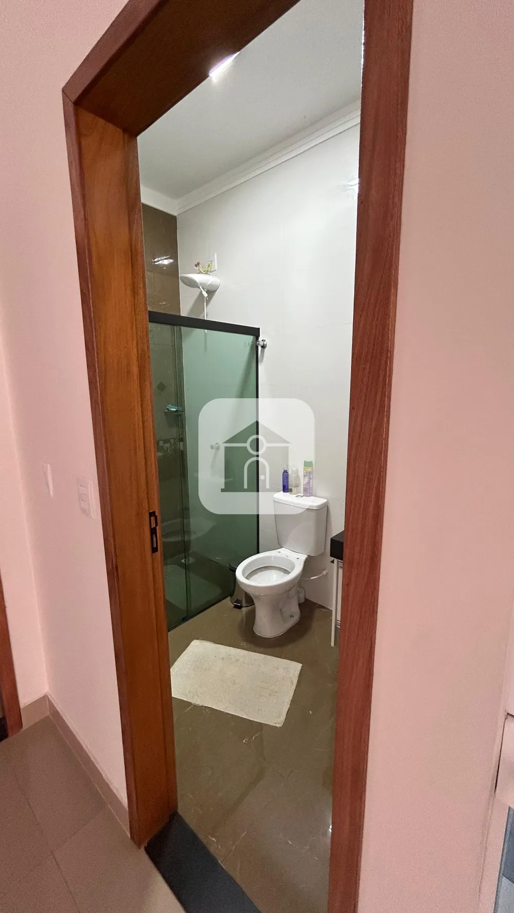 Alugar Casa / Padr&atilde;o em Uberl&acirc;ndia R$ 1.500,00 - Foto 10