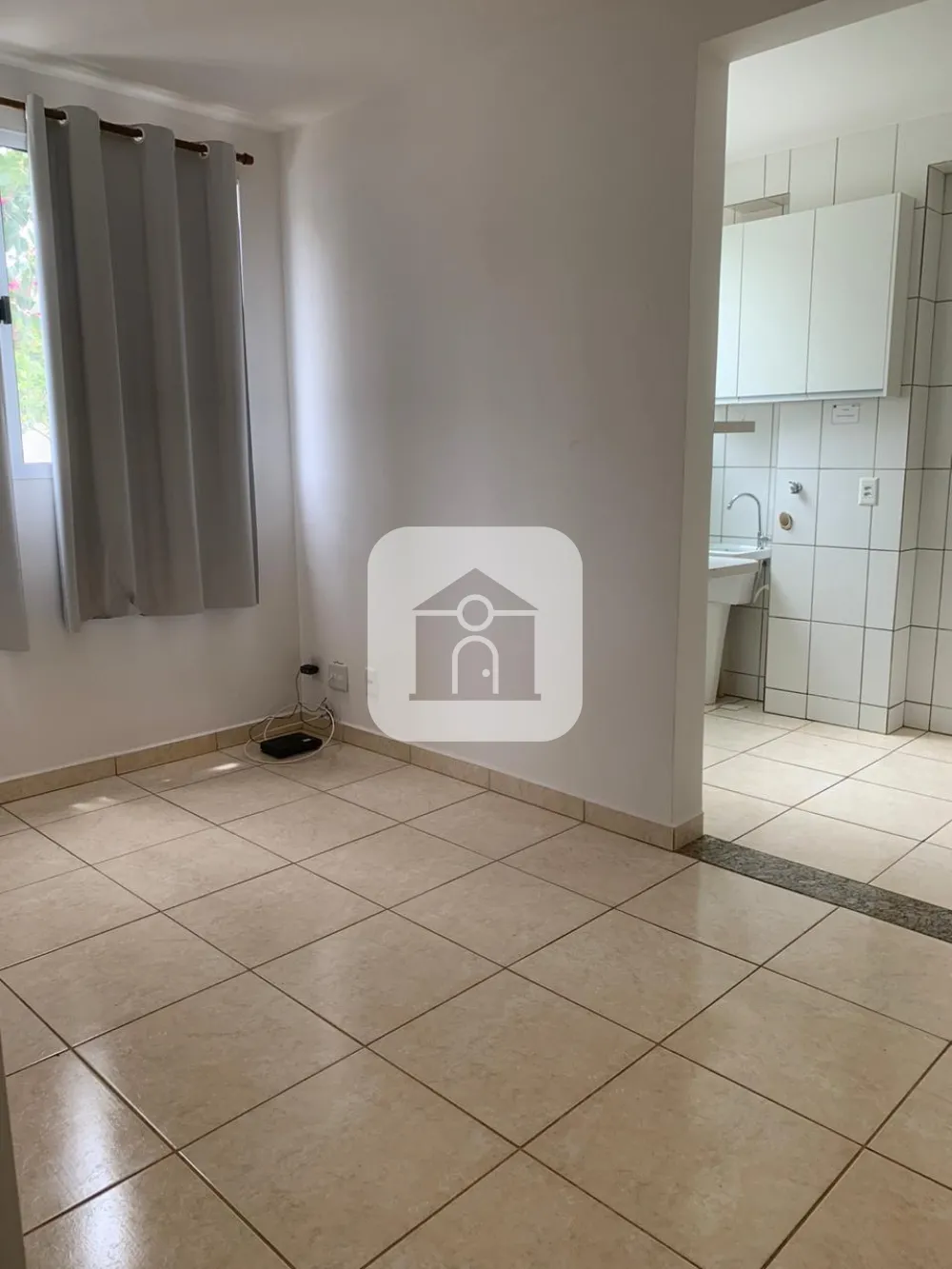 Comprar Apartamento / Padr&atilde;o em Uberl&acirc;ndia R$ 229.000,00 - Foto 2