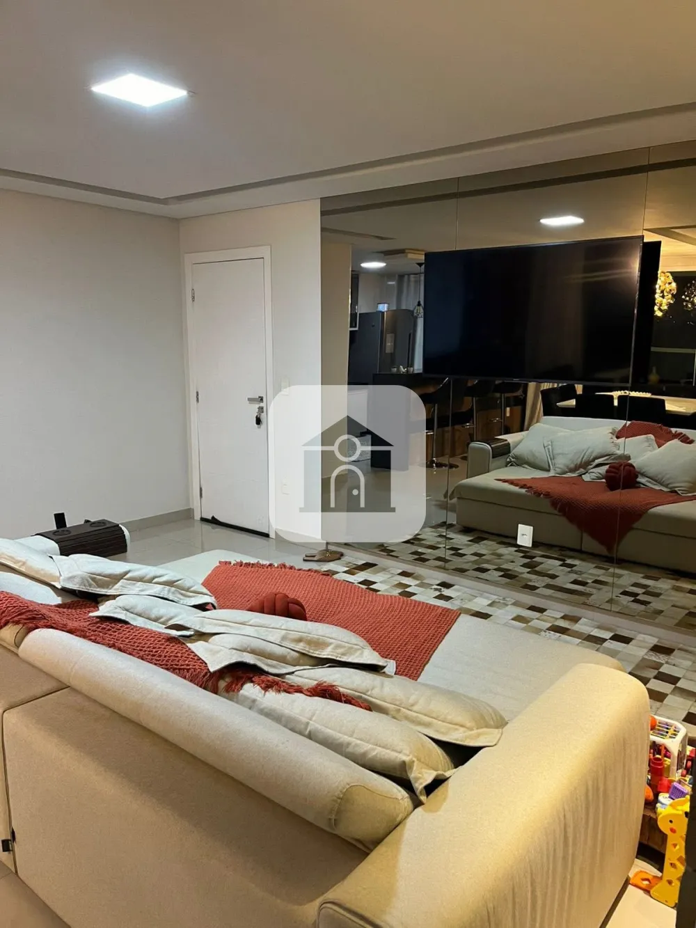 Comprar Apartamento / Padr&atilde;o em Uberl&acirc;ndia R$ 790.000,00 - Foto 3