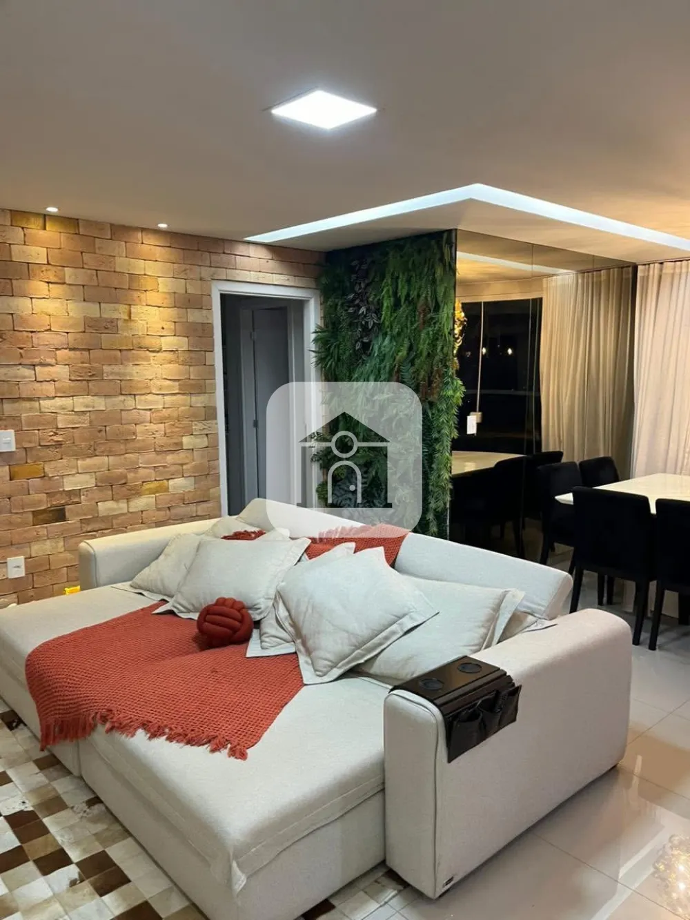 Comprar Apartamento / Padr&atilde;o em Uberl&acirc;ndia R$ 790.000,00 - Foto 2