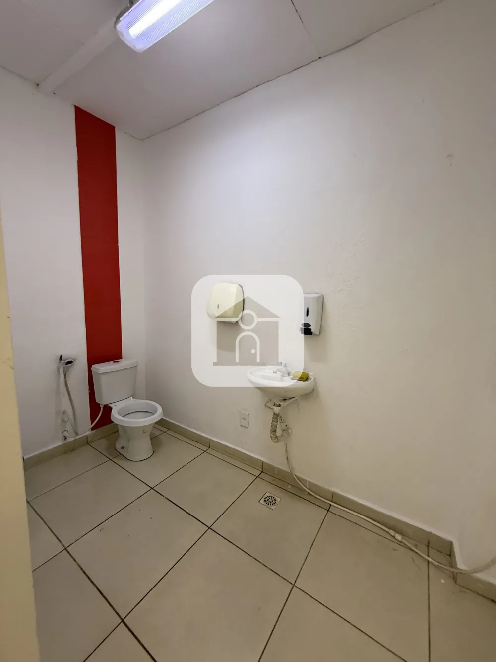 Alugar Comercial / C&ocirc;modo em Uberl&acirc;ndia R$ 4.000,00 - Foto 4