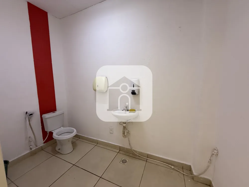 Alugar Comercial / C&ocirc;modo em Uberl&acirc;ndia R$ 4.000,00 - Foto 5