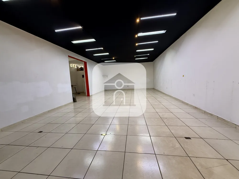 Alugar Comercial / C&ocirc;modo em Uberl&acirc;ndia R$ 4.000,00 - Foto 11
