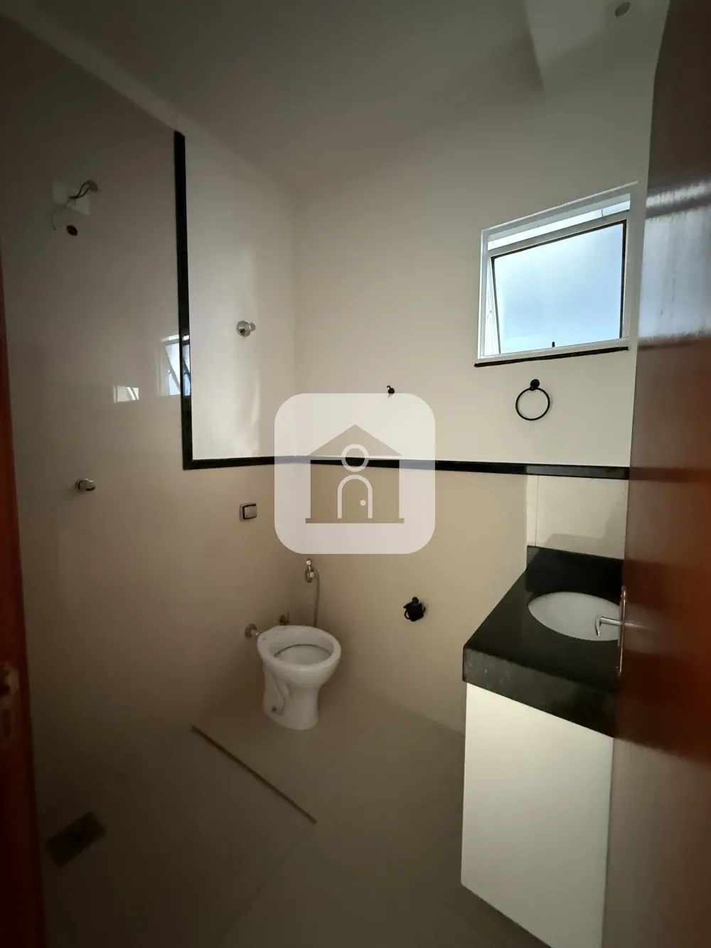 Alugar Casa / Padr&atilde;o em Uberl&acirc;ndia R$ 1.800,00 - Foto 12