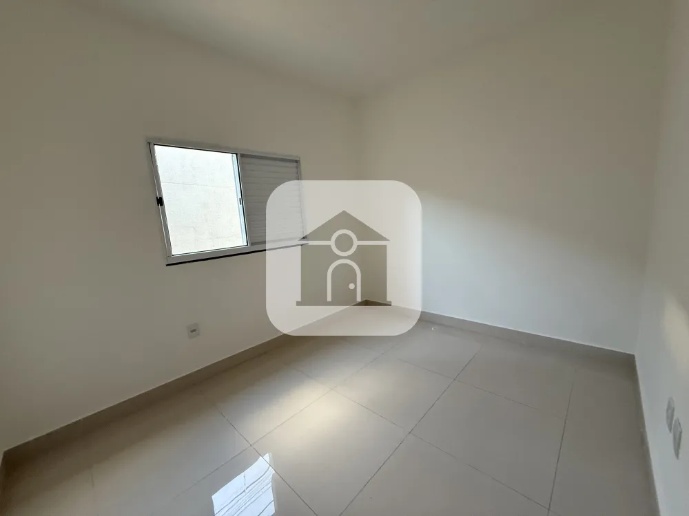 Alugar Casa / Padr&atilde;o em Uberl&acirc;ndia R$ 1.800,00 - Foto 7