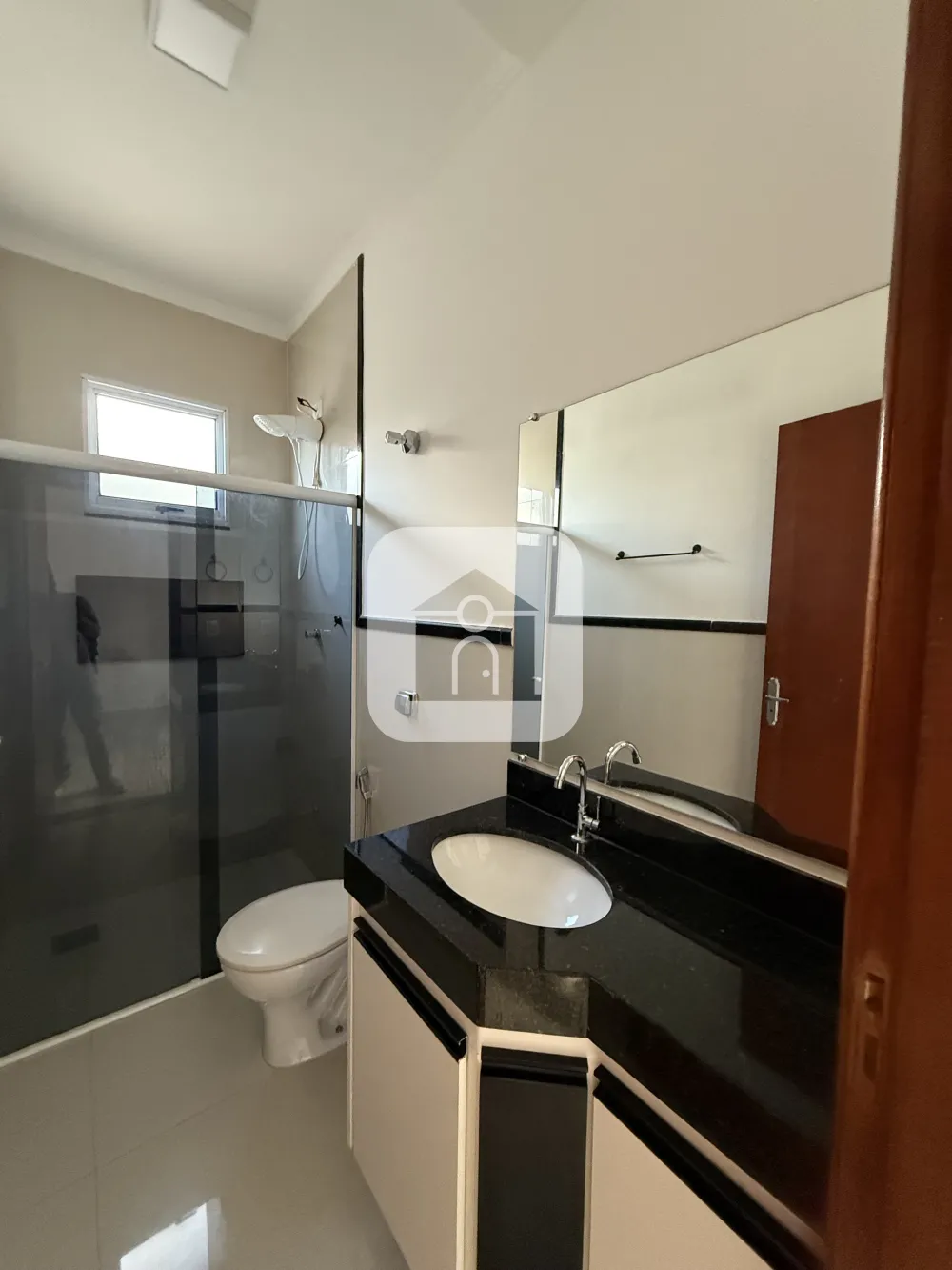 Alugar Casa / Padr&atilde;o em Uberl&acirc;ndia R$ 1.800,00 - Foto 11