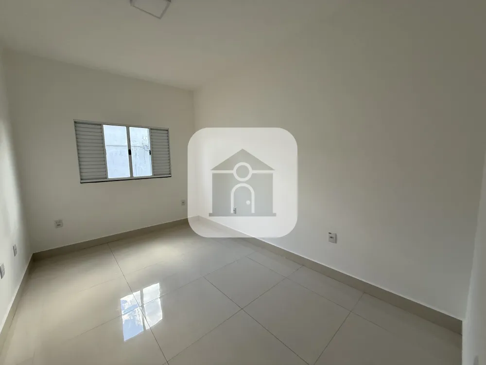 Alugar Casa / Padr&atilde;o em Uberl&acirc;ndia R$ 1.800,00 - Foto 8