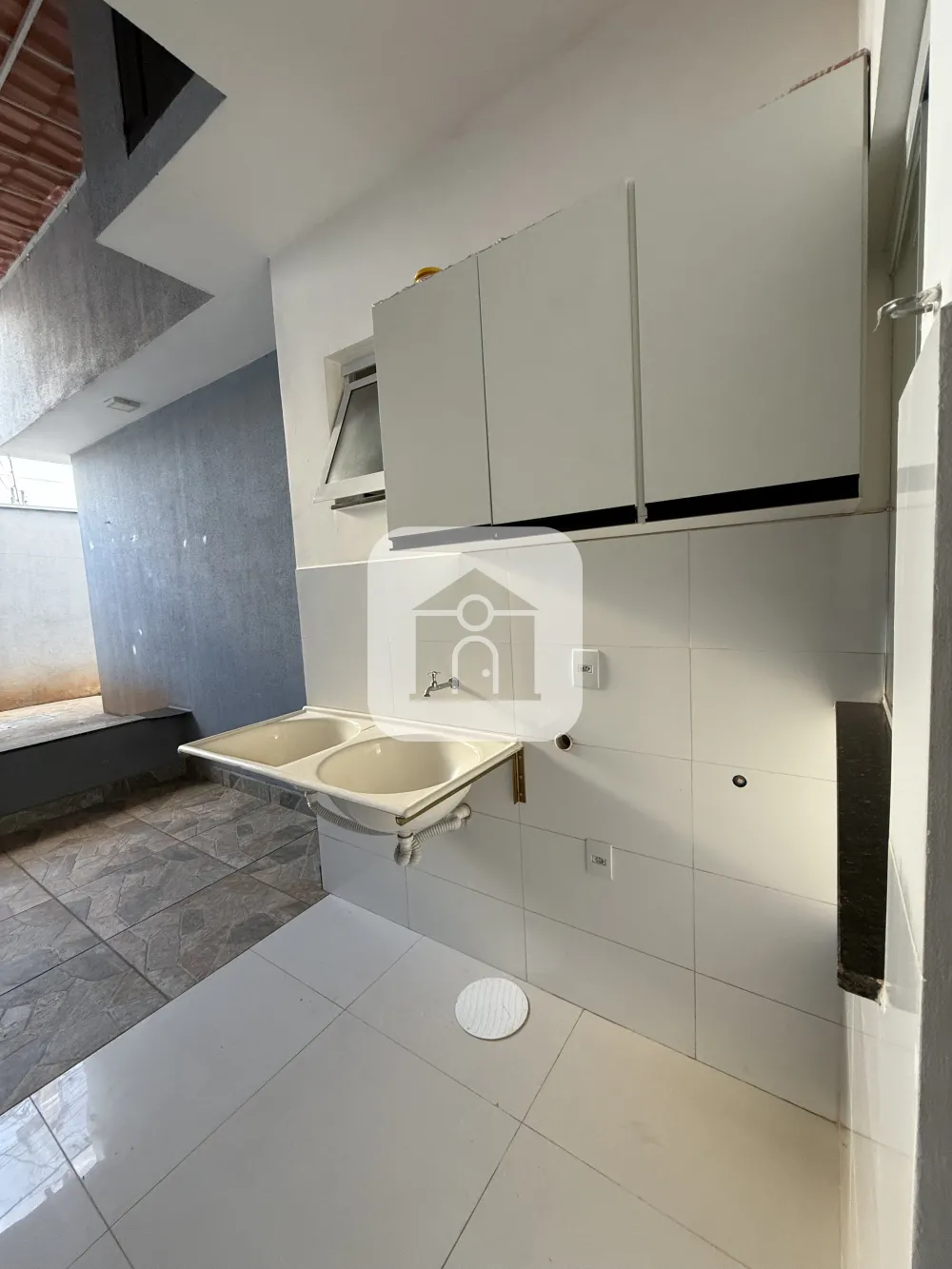 Alugar Casa / Padr&atilde;o em Uberl&acirc;ndia R$ 1.800,00 - Foto 10