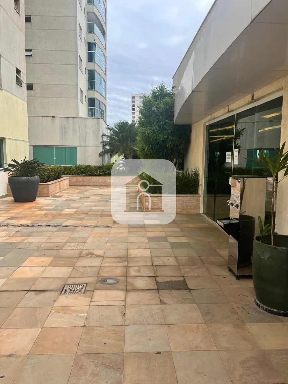 Alugar Apartamento / Padr&atilde;o em Uberl&acirc;ndia R$ 4.500,00 - Foto 5