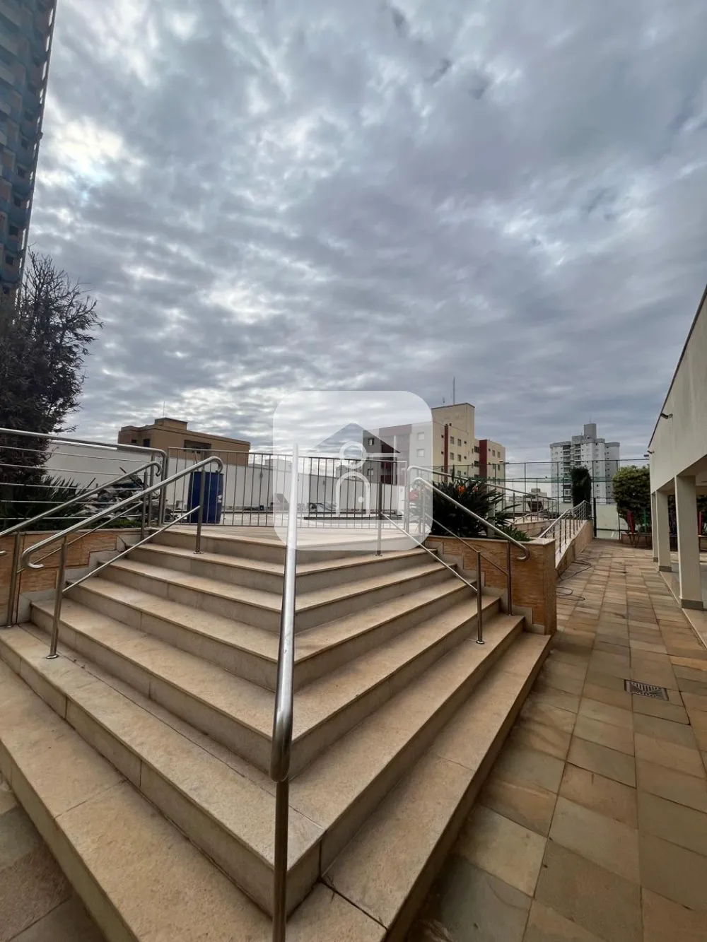 Alugar Apartamento / Padr&atilde;o em Uberl&acirc;ndia R$ 4.500,00 - Foto 23