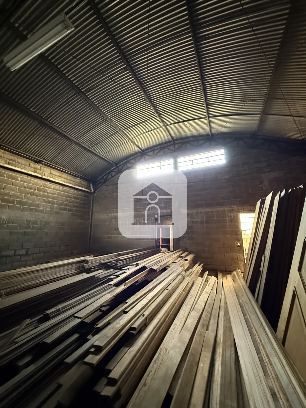 Alugar Comercial / Barrac&atilde;o em Uberl&acirc;ndia R$ 15.000,00 - Foto 10