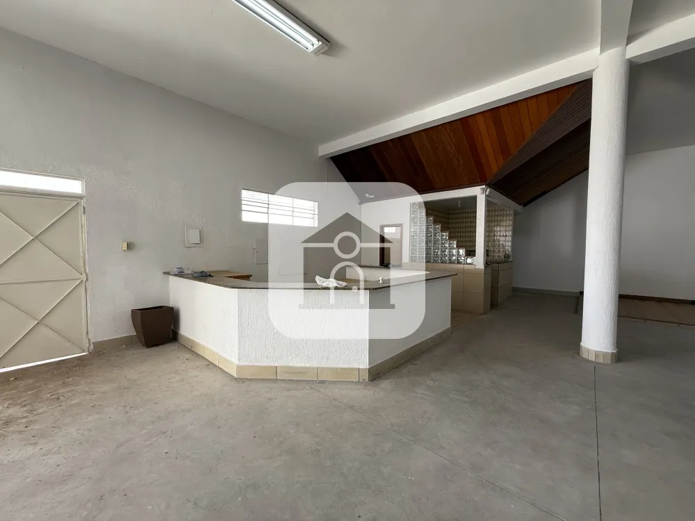 Alugar Comercial / Barrac&atilde;o em Uberl&acirc;ndia R$ 10.000,00 - Foto 6