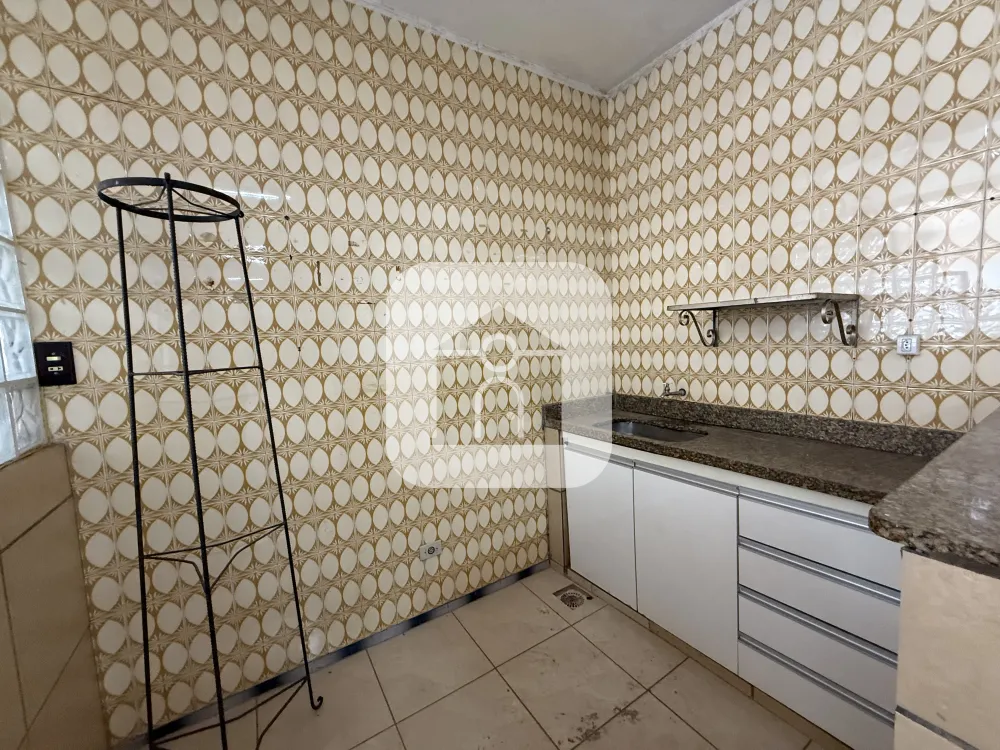 Alugar Comercial / Barrac&atilde;o em Uberl&acirc;ndia R$ 10.000,00 - Foto 13