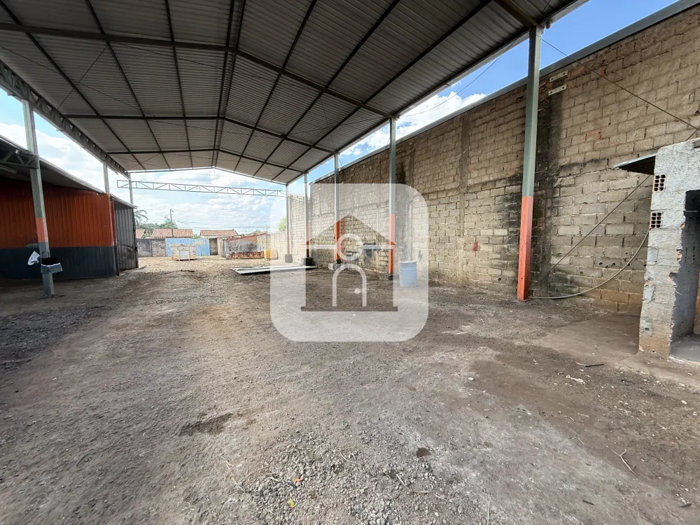 Alugar Comercial / Galp&atilde;o em Uberl&acirc;ndia R$ 8.000,00 - Foto 11