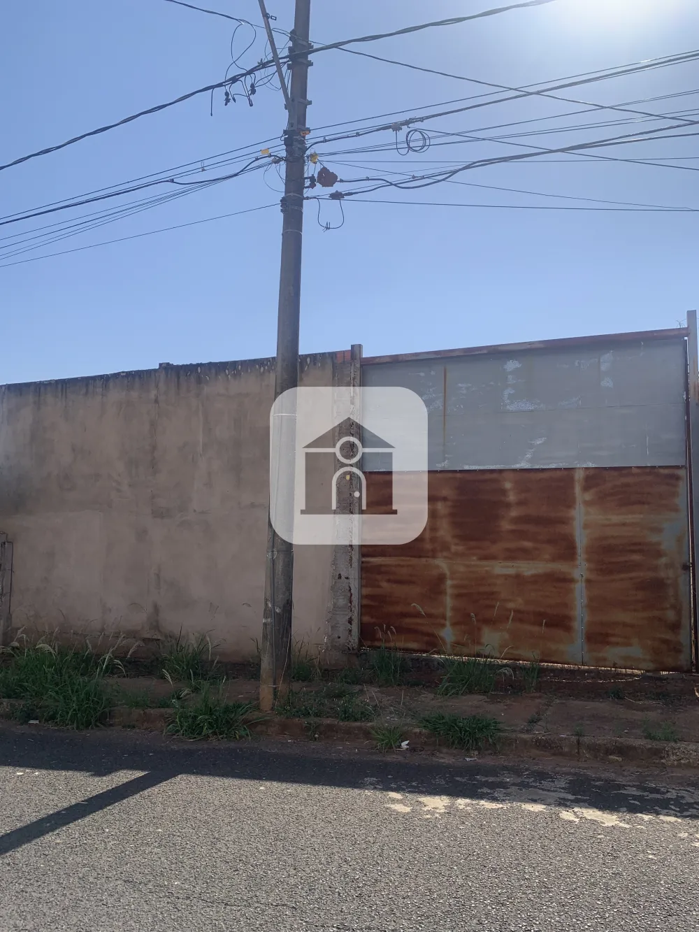 Comprar Terreno / Padr&atilde;o em Uberl&acirc;ndia R$ 690.000,00 - Foto 1