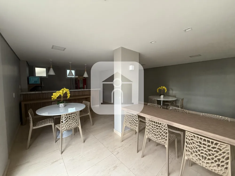 Alugar Apartamento / Padr&atilde;o em Uberl&acirc;ndia R$ 3.600,00 - Foto 2