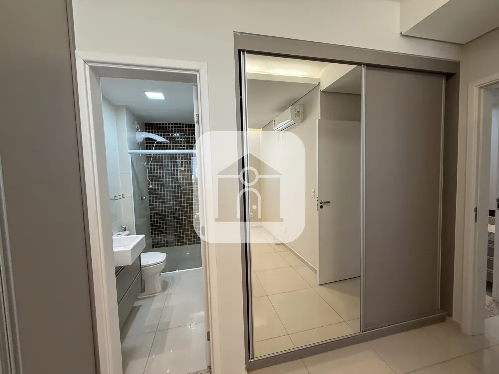 Alugar Apartamento / Padr&atilde;o em Uberl&acirc;ndia R$ 3.600,00 - Foto 10