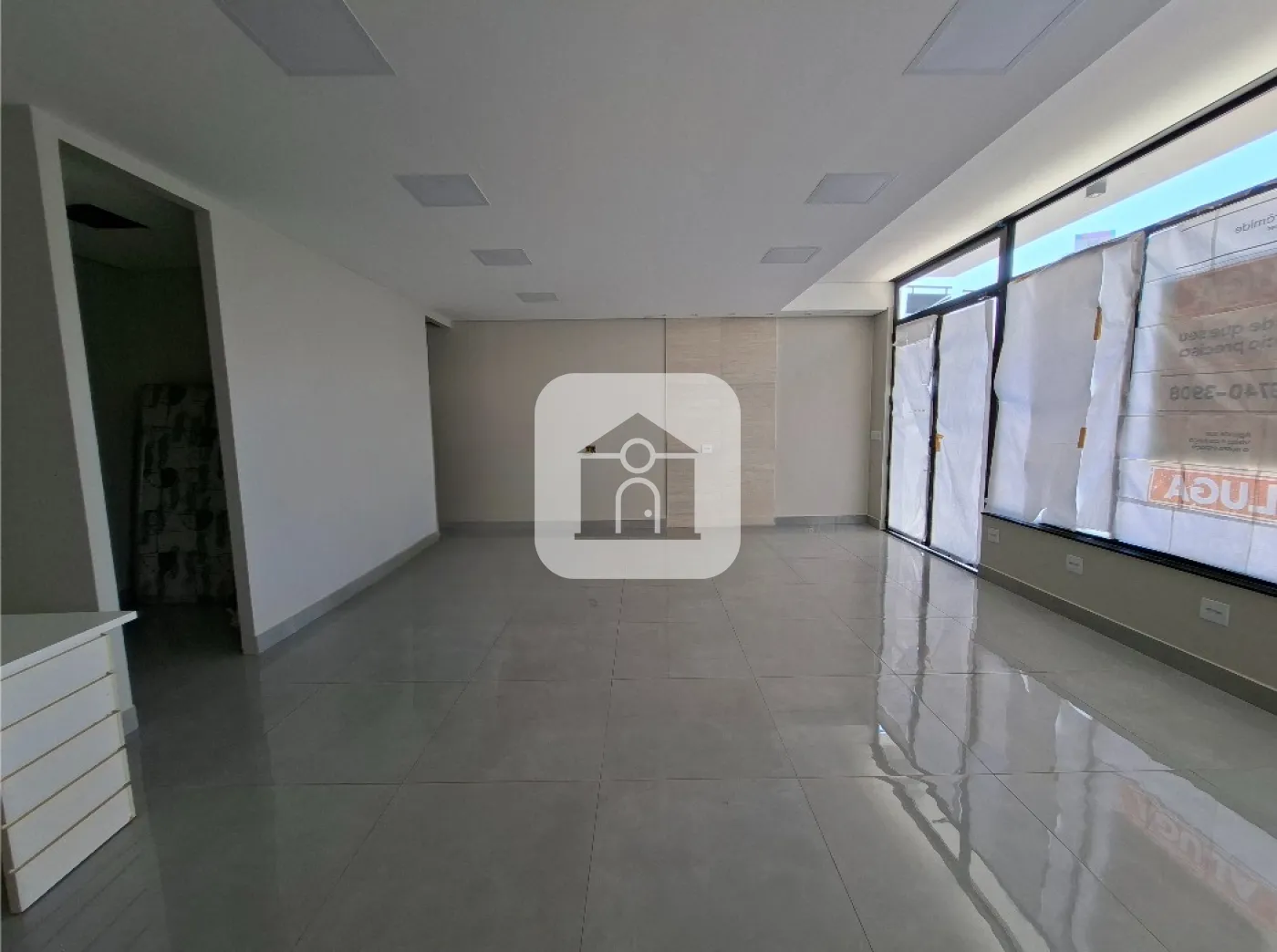 Alugar Comercial / Loja Condom&iacute;nio em Uberl&acirc;ndia R$ 3.892,00 - Foto 10