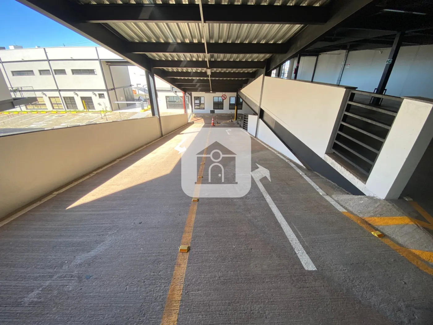 Alugar Comercial / Loja Condom&iacute;nio em Uberl&acirc;ndia R$ 3.522,60 - Foto 21