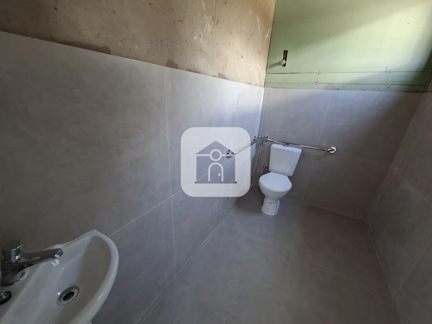 Alugar Comercial / Loja Condom&iacute;nio em Uberl&acirc;ndia R$ 3.940,00 - Foto 16