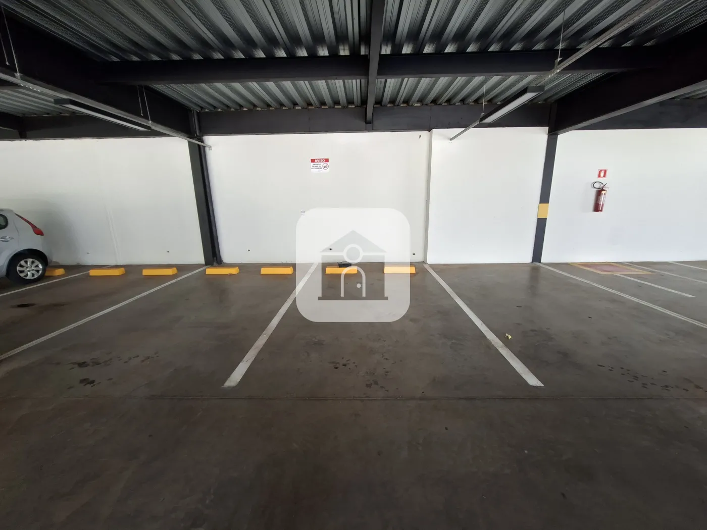 Alugar Comercial / Loja Condom&iacute;nio em Uberl&acirc;ndia R$ 4.372,00 - Foto 27