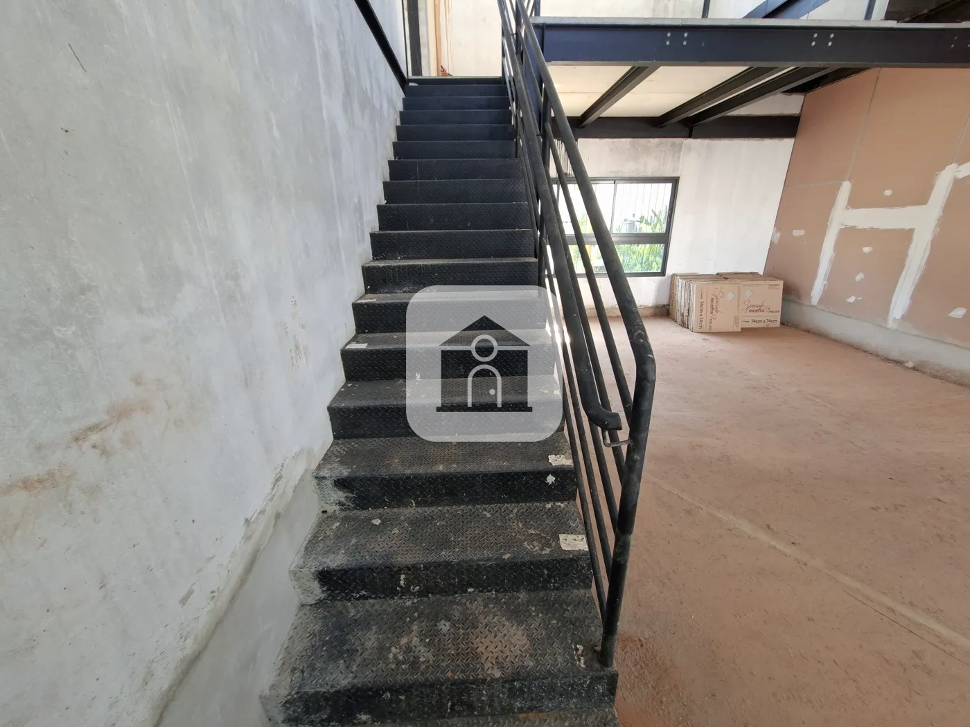 Alugar Comercial / Loja Condom&iacute;nio em Uberl&acirc;ndia R$ 4.372,00 - Foto 14