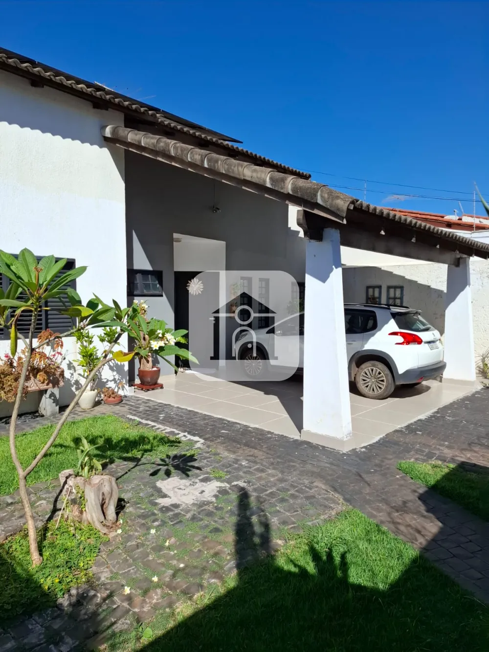Comprar Casa / Padr&atilde;o em Uberl&acirc;ndia R$ 950.000,00 - Foto 1