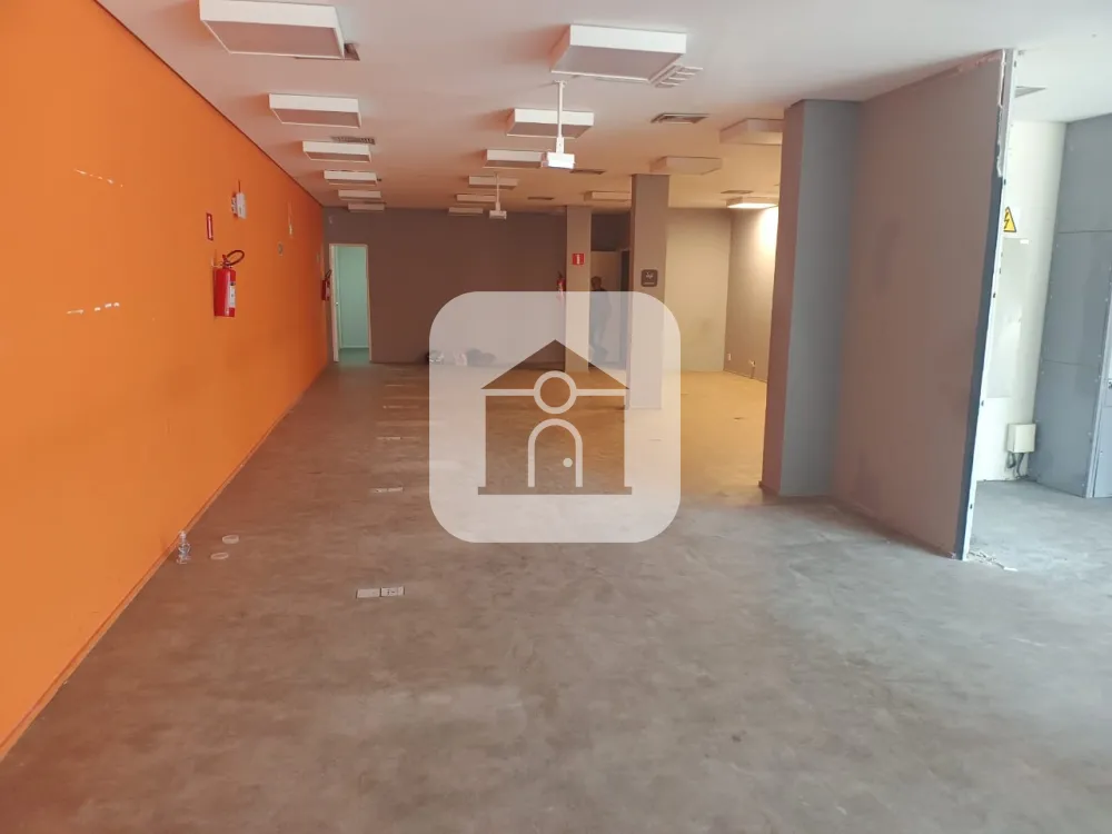 Alugar Comercial / Loja em Uberl&acirc;ndia R$ 22.000,00 - Foto 2