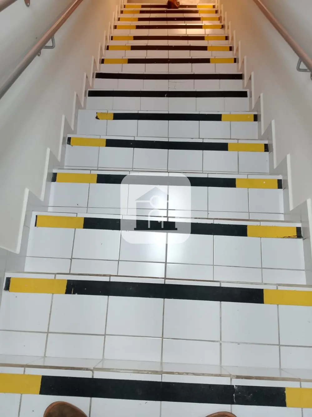 Alugar Comercial / Loja em Uberl&acirc;ndia R$ 22.000,00 - Foto 6