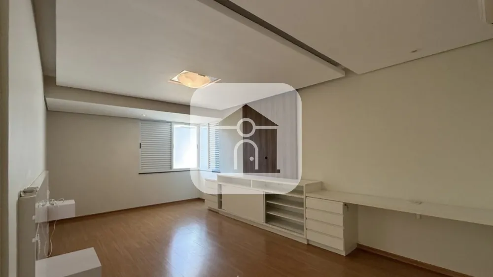 Alugar Casa / Condom&iacute;nio ou Loteamento Fechado em Uberl&acirc;ndia R$ 12.000,00 - Foto 8